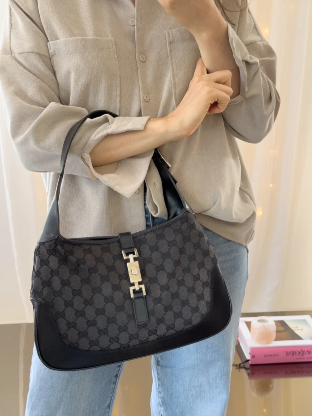 Gucci authentic jackie